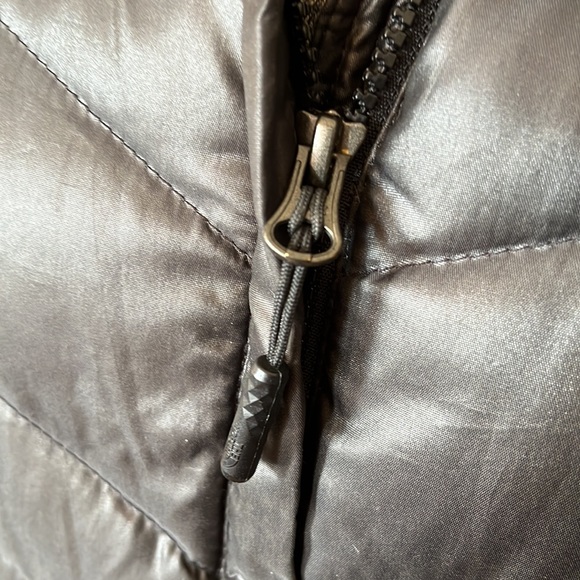 The North Face Flare 550 Goose Down Short Black Puffer Zip Up Ski Jacket, sz XS - Picture 7 of 16